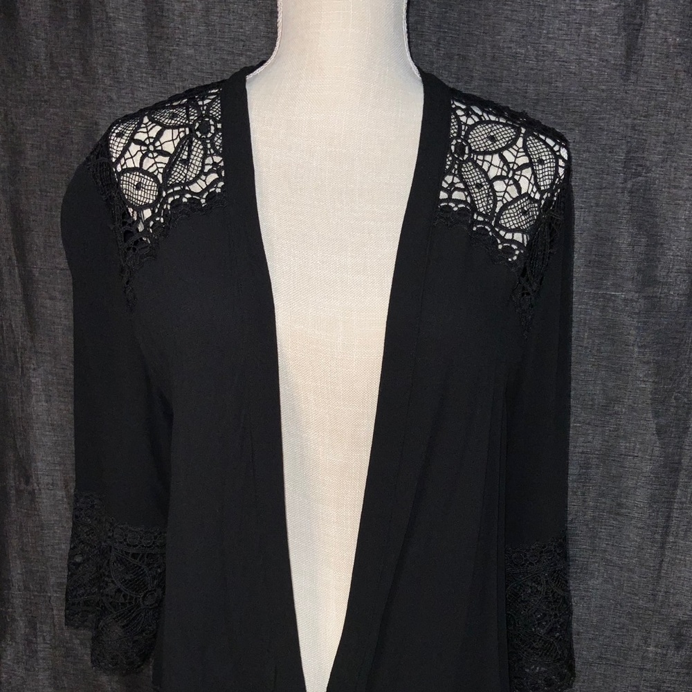 NWOT Lightweight black jacket